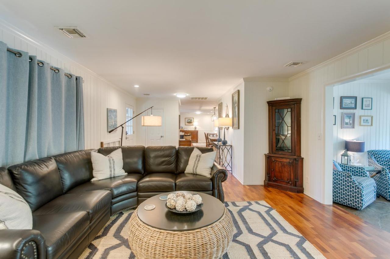 Spacious St Simons Island Vacation Rental With Pool! St. Simons Island 外观 照片