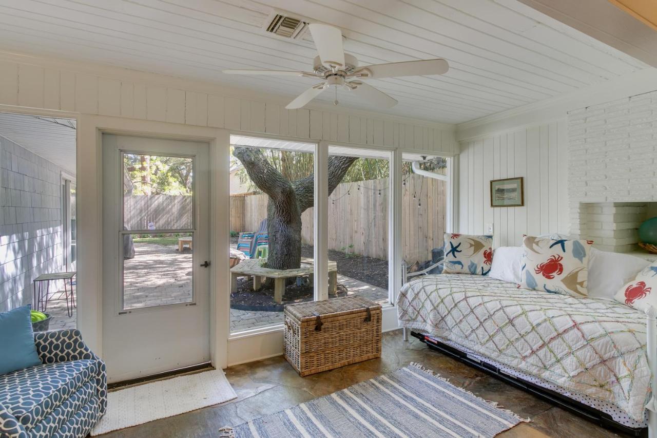 Spacious St Simons Island Vacation Rental With Pool! St. Simons Island 外观 照片